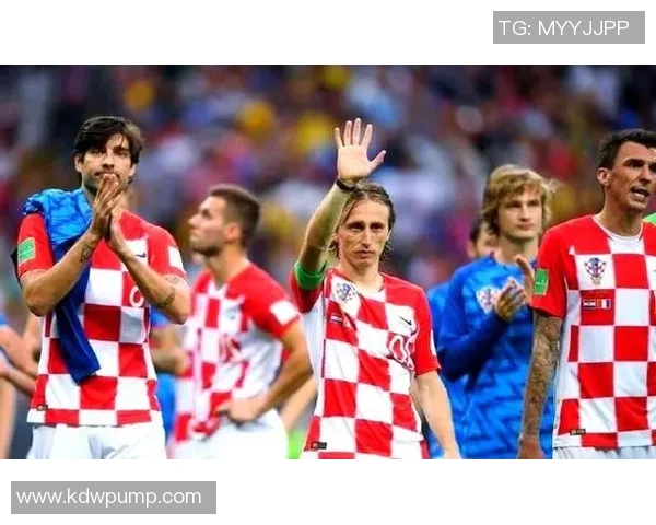 6月23日足球明星盛典回顾球场上的传奇与荣耀交织的瞬间